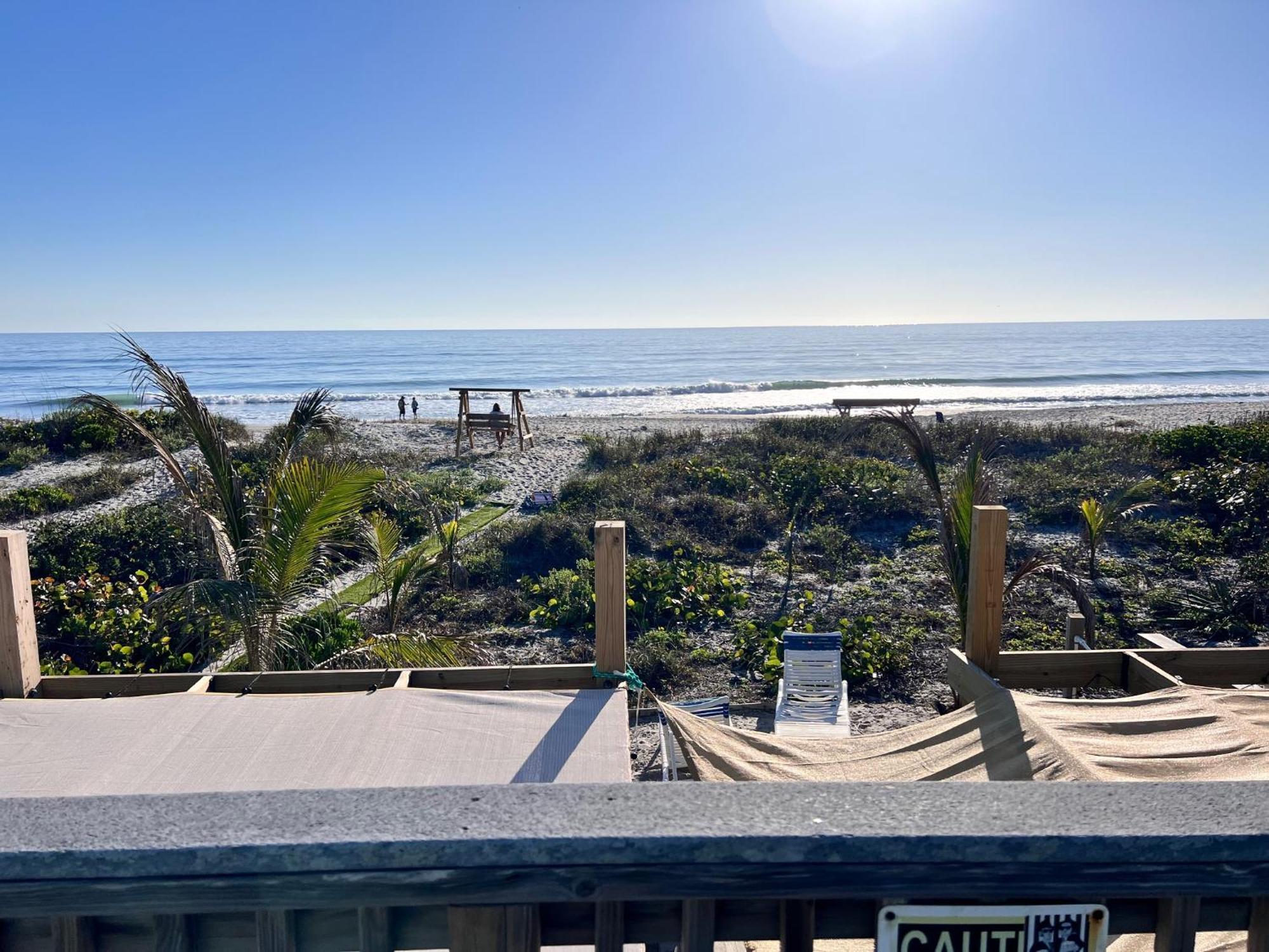 Anthony'S On The Beach Cocoa Beach Dış mekan fotoğraf